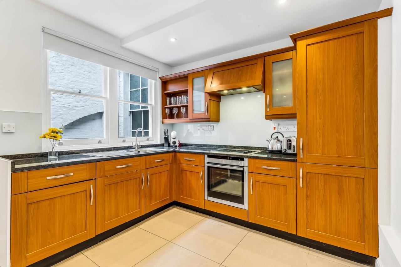 Mews In Marylebone - Prime Central Лондон Екстериор снимка