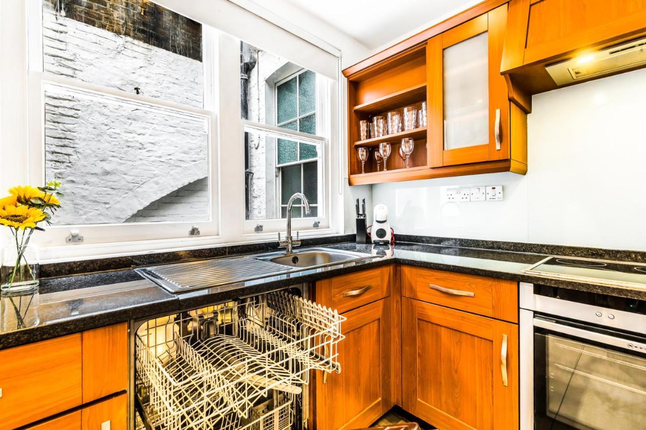 Mews In Marylebone - Prime Central Лондон Екстериор снимка